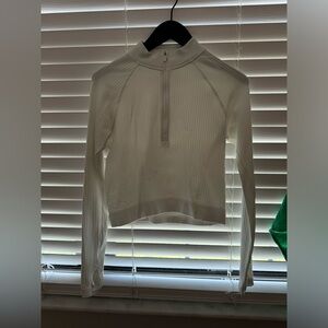 White ribbed half zip
